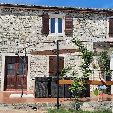 Holiday Home For 8 People, Pool + Sea View Vilanija المظهر الخارجي الصورة